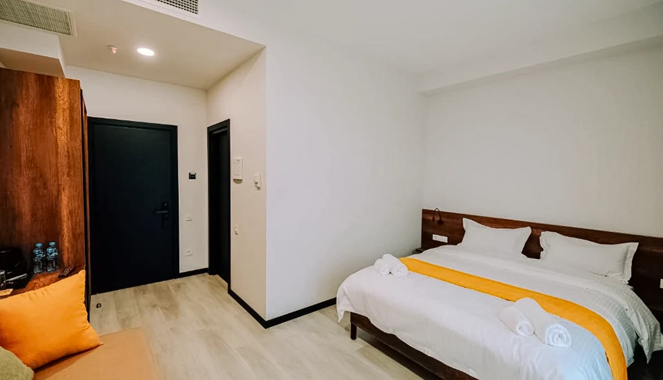 هتل دوئسی تفلیس